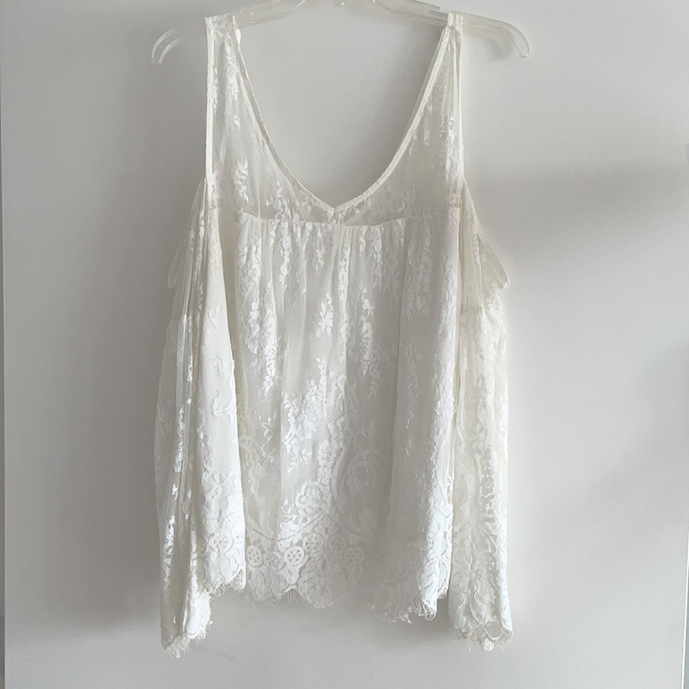 White lace cold shoulder top